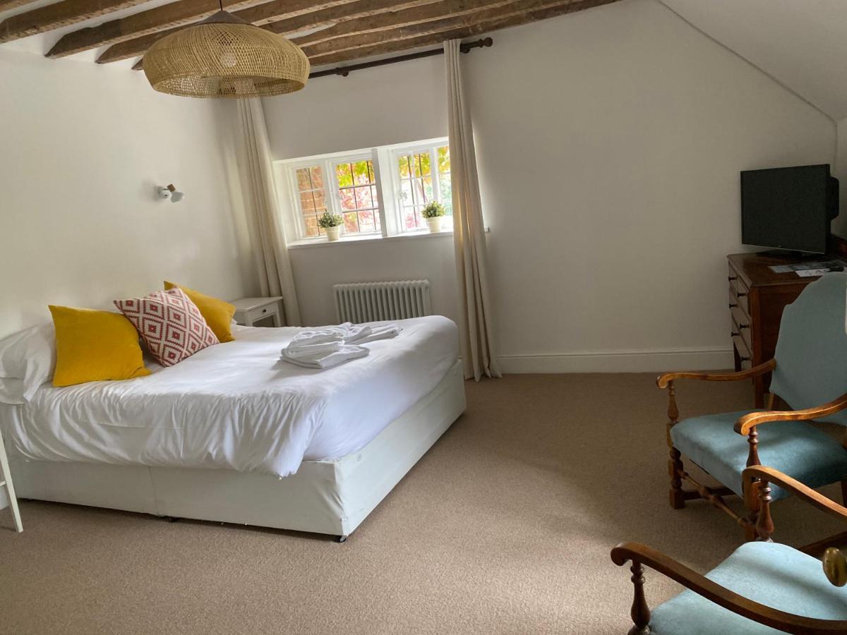 The Hundred Of Ashendon Bed and Breakfast Waddesdon Kamer foto