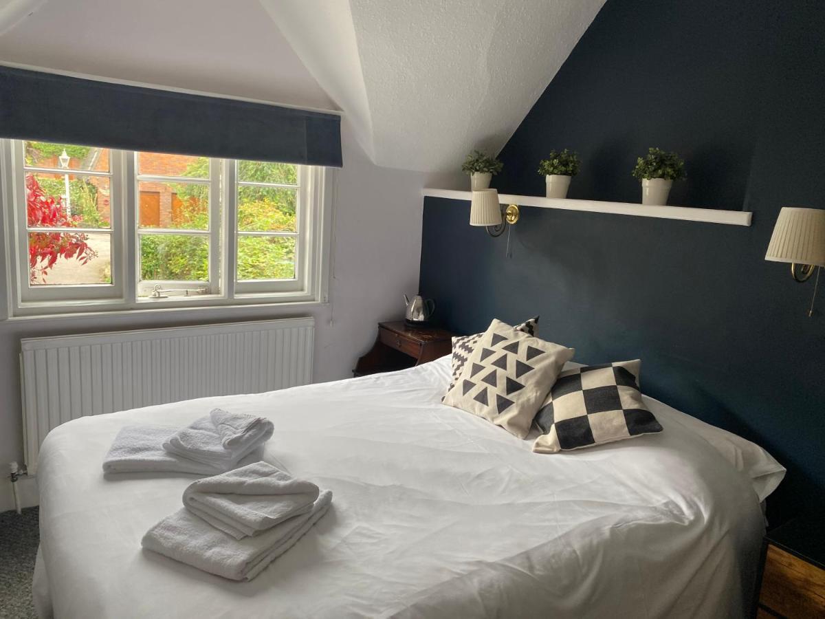 The Hundred Of Ashendon Bed and Breakfast Waddesdon Kamer foto